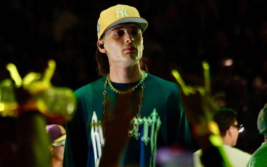 Peso Pluma en los más escuchados del mundo en Spotify Peso Pluma en los más escuchados del mundo en Spotify