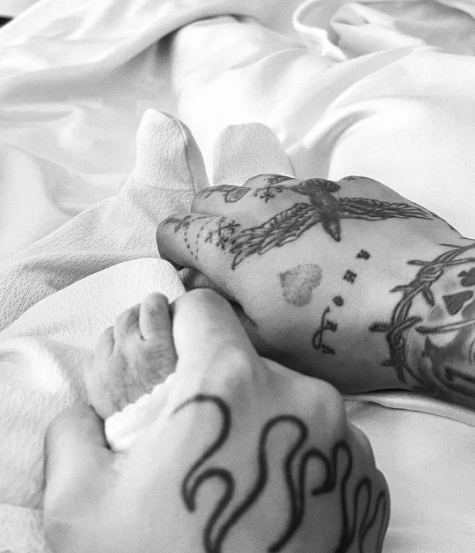 primera-foto-hija-de-nodal-y-cazzu