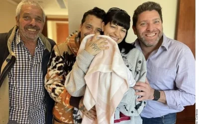 Consultorio argentino publica imágenes de la hija de Nodal y Cazzu.