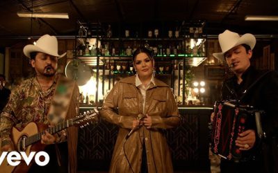 Super estreno »Llévate» con Yuridia y Los Dos Carnales.