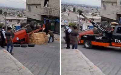 ¡¡MEJOR NO ME AYUDES!! una grúa choca con camioneta volcada a la que iba a auxiliar. VIDEO