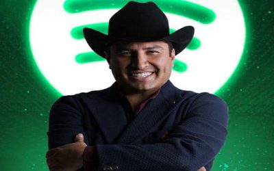 Julión Álvarez escala en las listas de Spotify México  perfilándose para desbancar a Xavi.