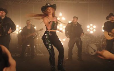 Shakira continua cosechando éxito, ahora a lado de Grupo Frontera con su nueva canción »Entre paréntesis»