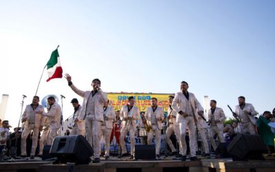 La Banda El Recodo se presento en Japón como parte del elenco del Festival de Camino a Latinoamérica.