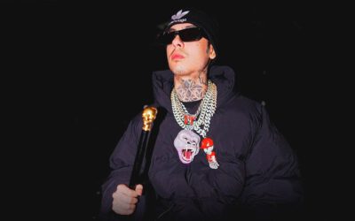 Golpean en la cara a Natanael Cano en pleno concierto