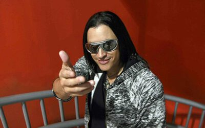 Elvis Crespo se divorcia tras 15 años de matrimonio