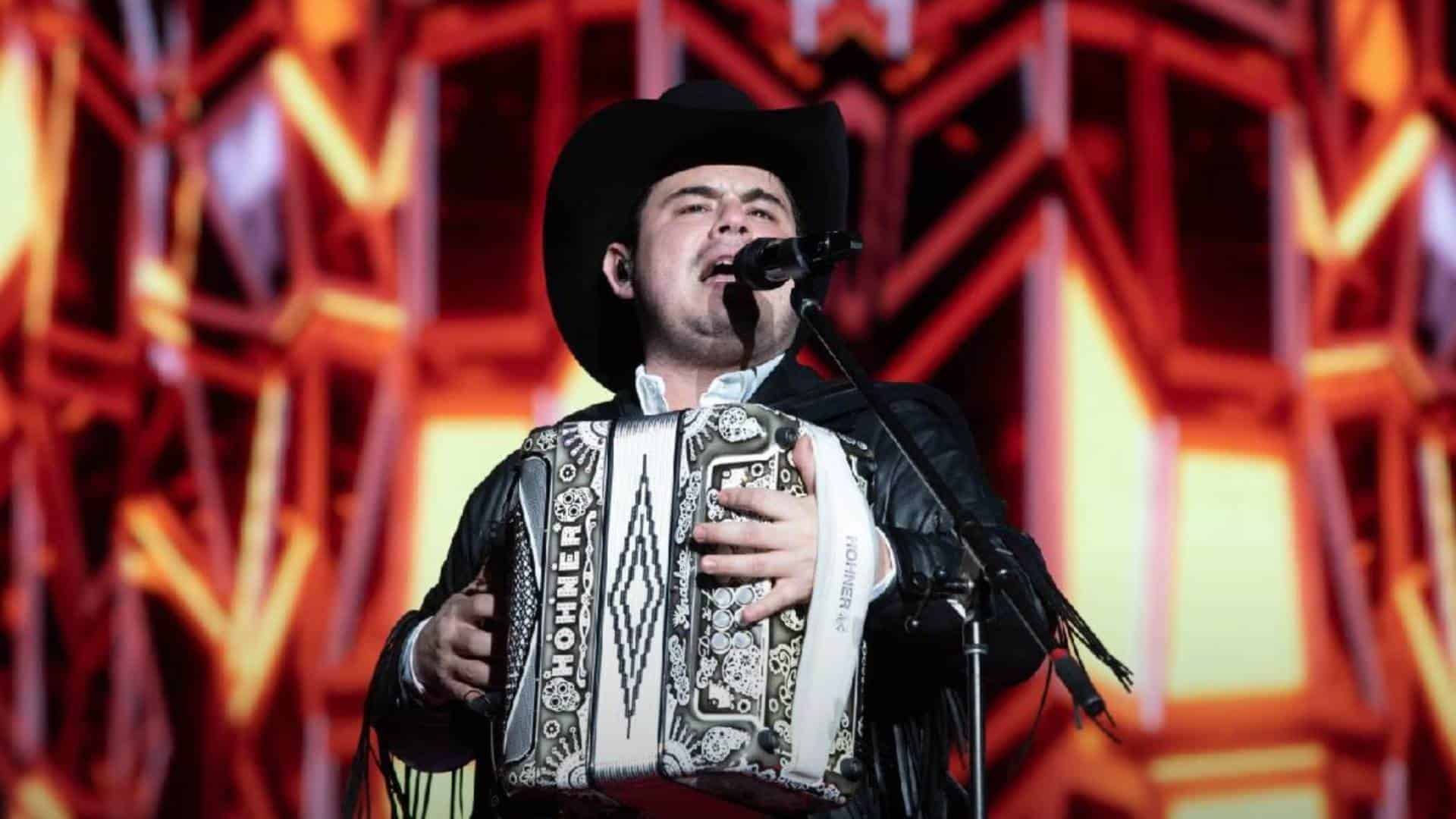 alfredo olivas corridos