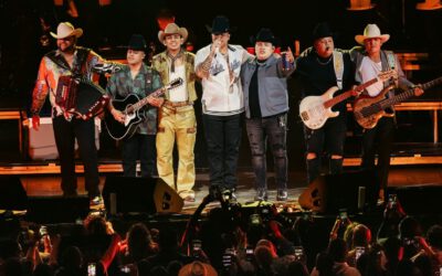 Eduin Caz cumple su palabra y se niega a cantar corridos en la Feria de San Marcos