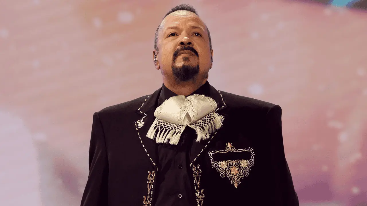 pepe aguilar migrantes