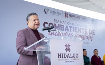 Julio Menchaca enaltece labor de combatientes de incendios forestales  