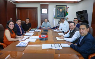Menchaca Salazar coordina acciones con CFE para garantizar servicio eléctrico en Hidalgo